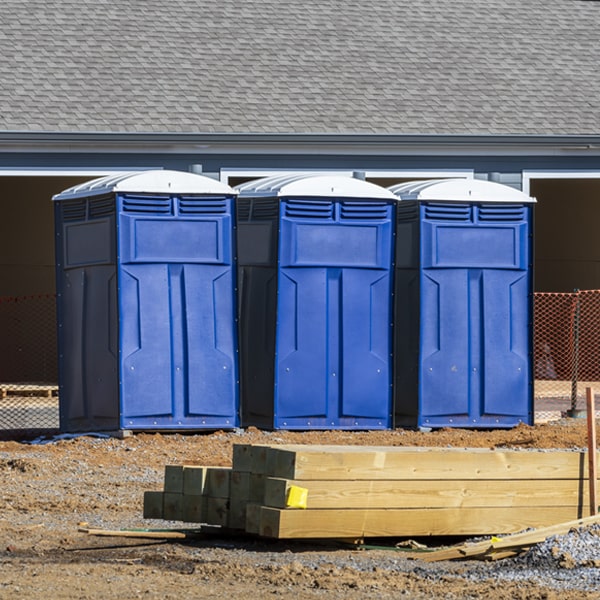 what is the maximum capacity for a single porta potty in Clearlake Oaks